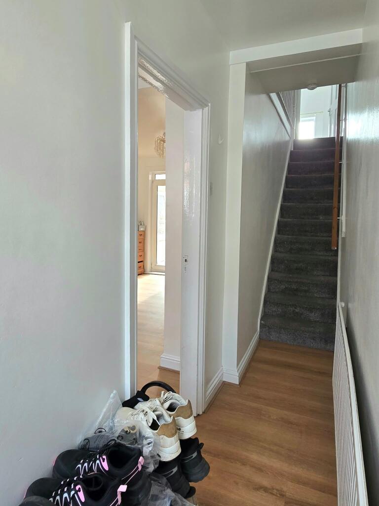 House in Northampton, West Northamptonshire - View 4