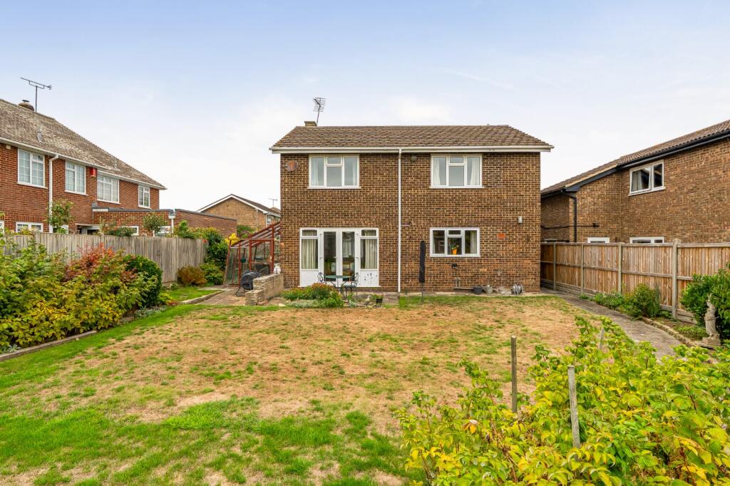 House in Canterbury, Kent - View 4