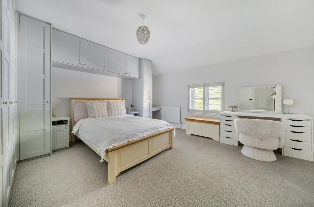 House in Eastleigh, Fair Oak and Horton Heath - View 5