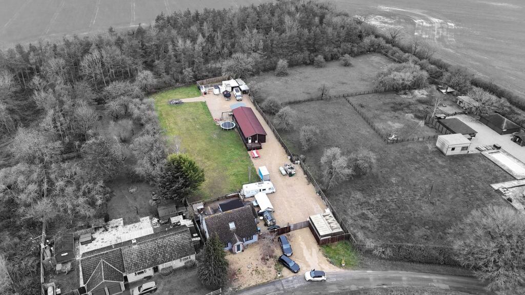 Main image of property: Cogges Lane, Stanton Harcourt, OX29