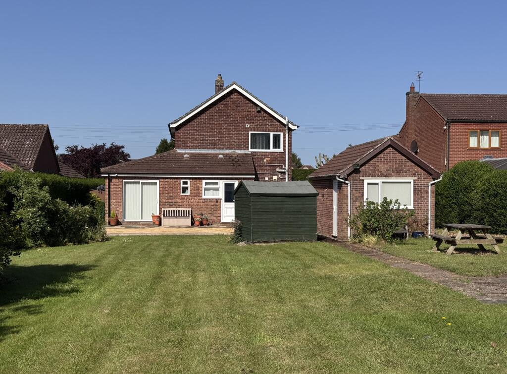 Graizelound Fields Road, Haxey, North Lincolnshire photo 4