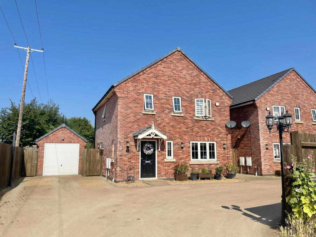 Main image of property: Chapel Lane, Turves