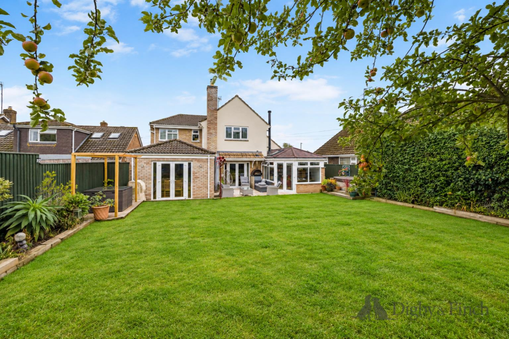 House in Peterborough - View 2