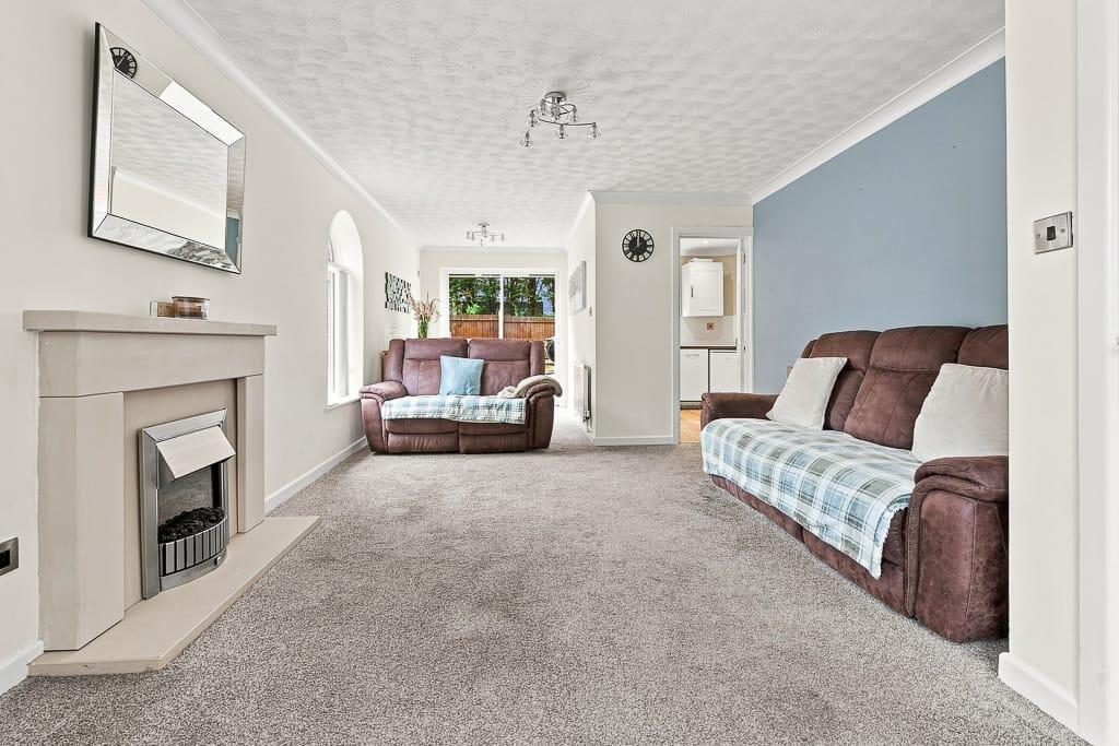 House in Worcester, Dines Green - View 5