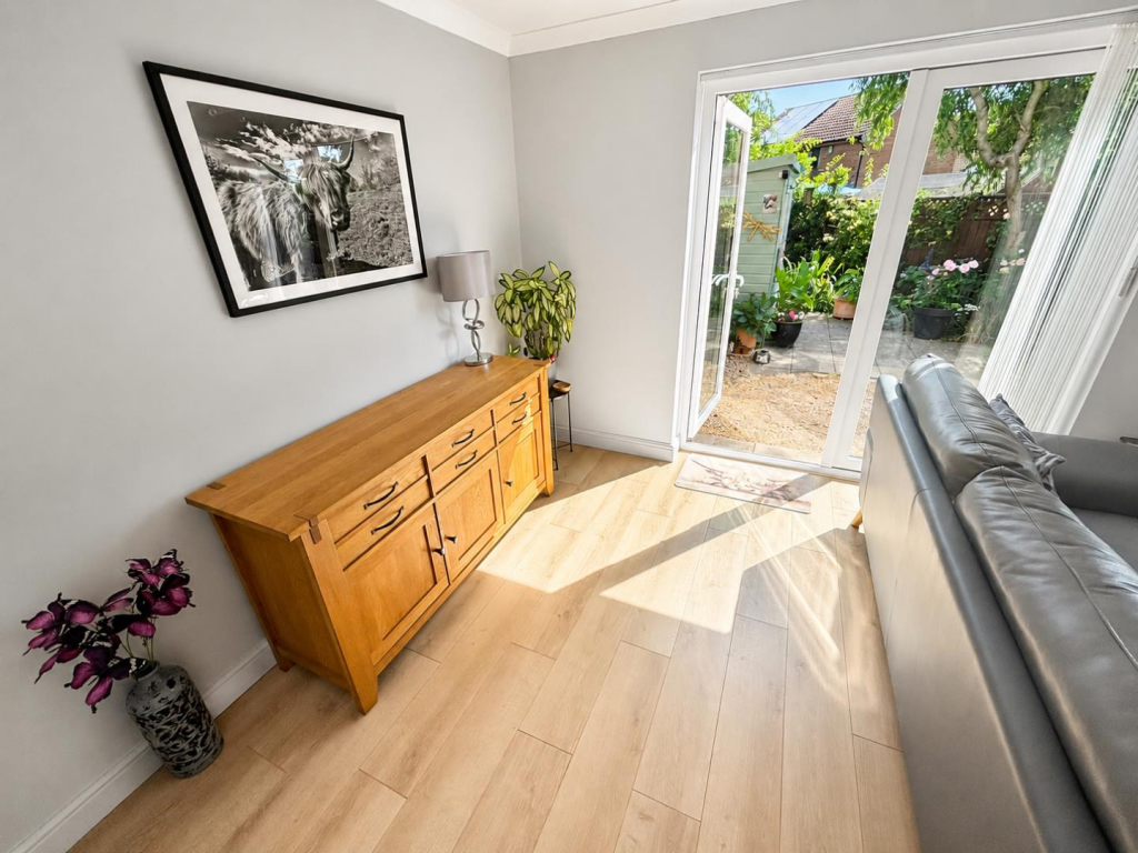 Thornfield, Cherry Lodge, Northampton NN3 - View 4