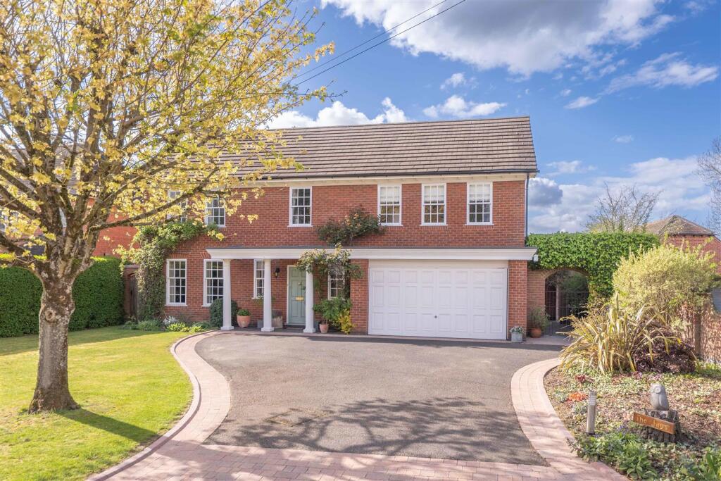 Main image of property: Perrymill Lane, Sambourne