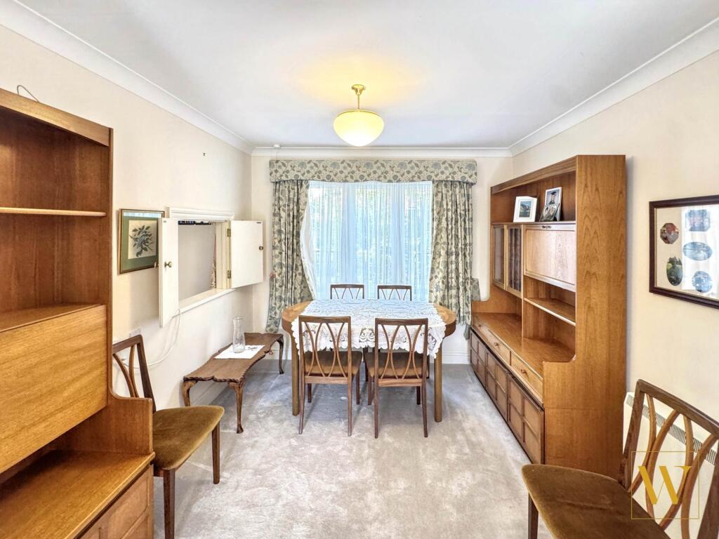 St. Lucians Lane, Wallingford - More