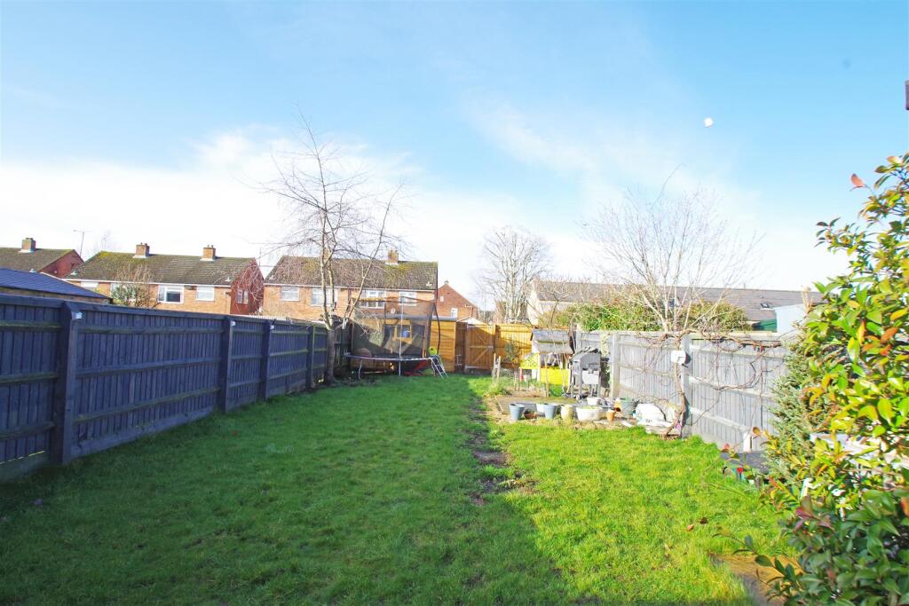 St. Georges Road, Wallingford photo 3
