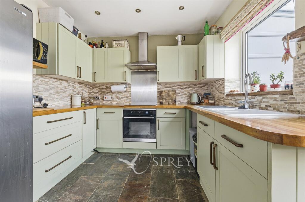 Hill Road, Oakham, Rutland photo 2
