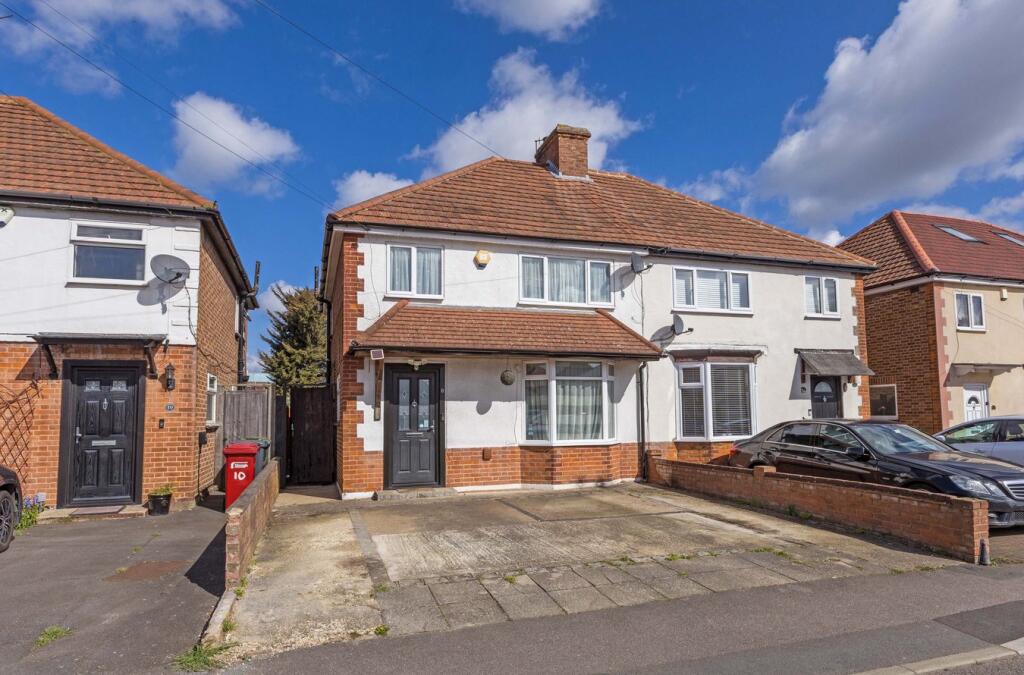 Main image of property: Meadfield Avenue, Langley, SL3