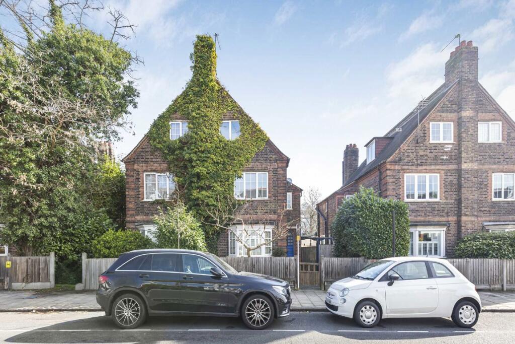 Main image of property: Valley Road, Streatham