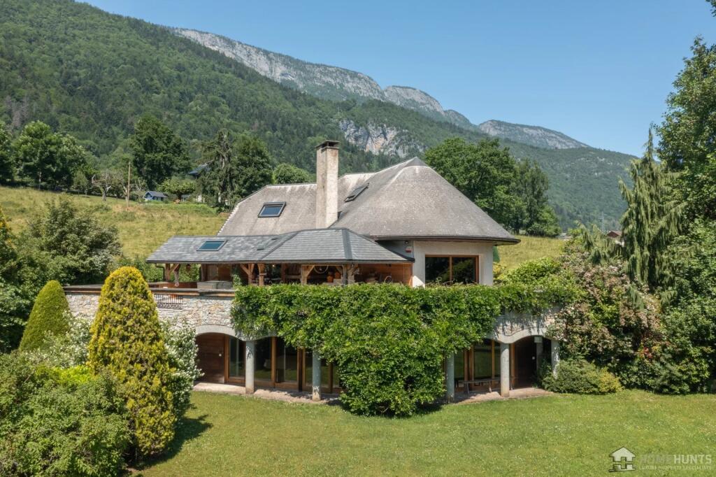 Main image of property: Rhone Alps, Haute-Savoie, Lathuile