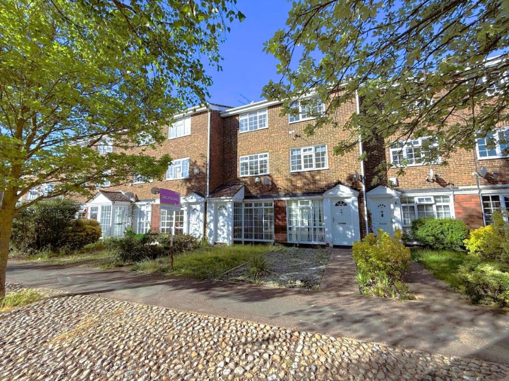 Main image of property: Tilbury Road, Rainham,