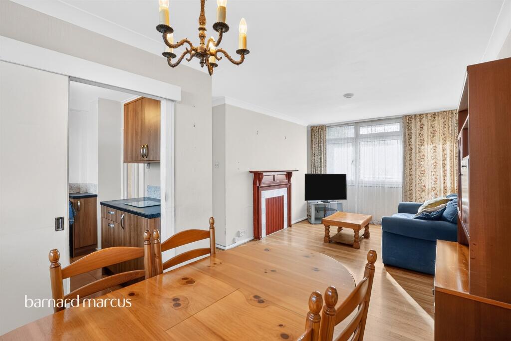Apartment in London - View 4