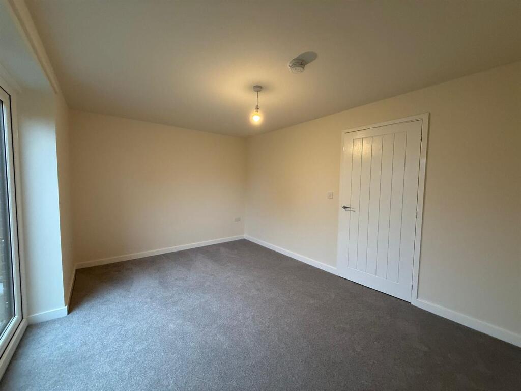 House in Hull - More