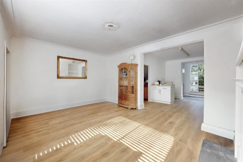 Apartment in London, Canonbury, Highbury - View 3