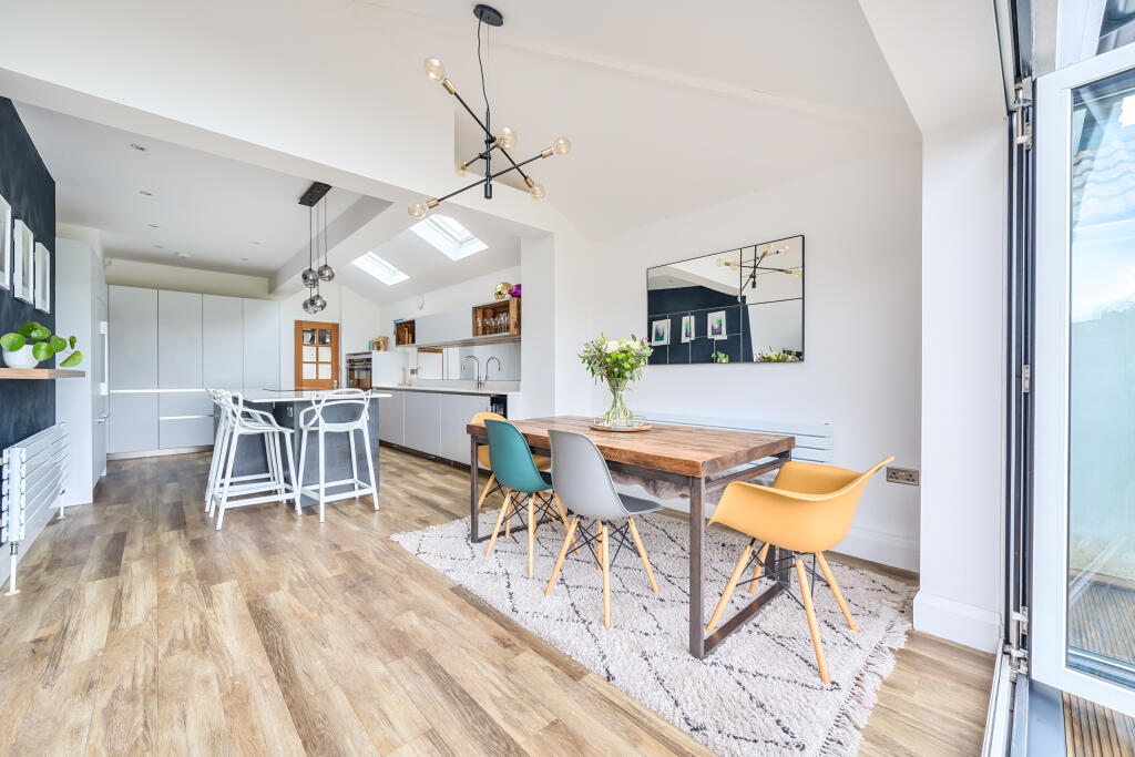 Coniston Avenue, Westbury on Trym, Bristol, BS9 photo 4