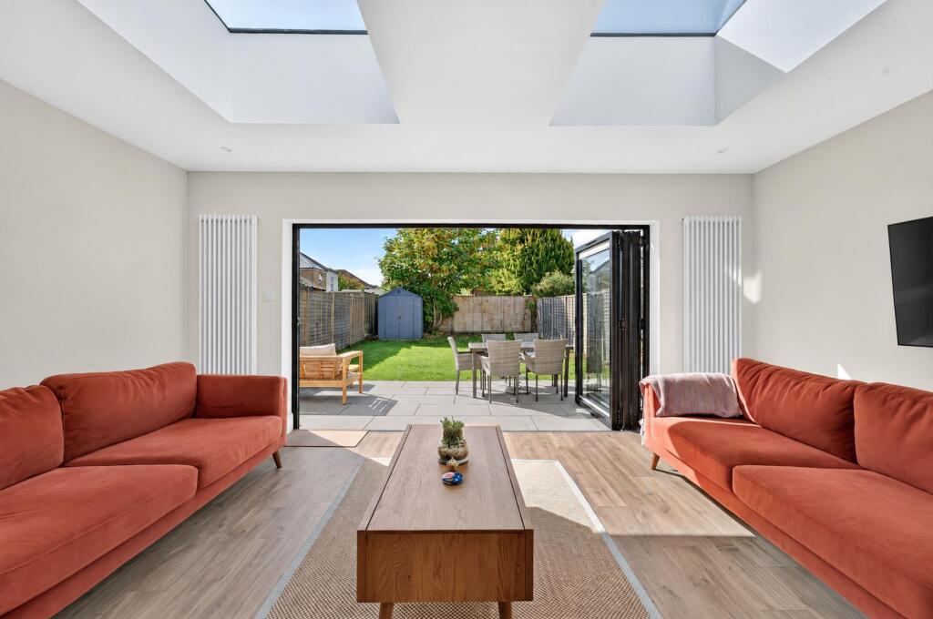 Burleigh Road, Bournemouth, BH6 photo 5