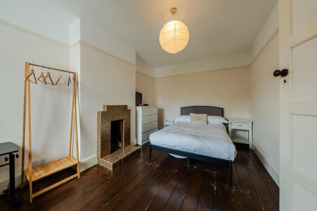 House in Bristol - View 5