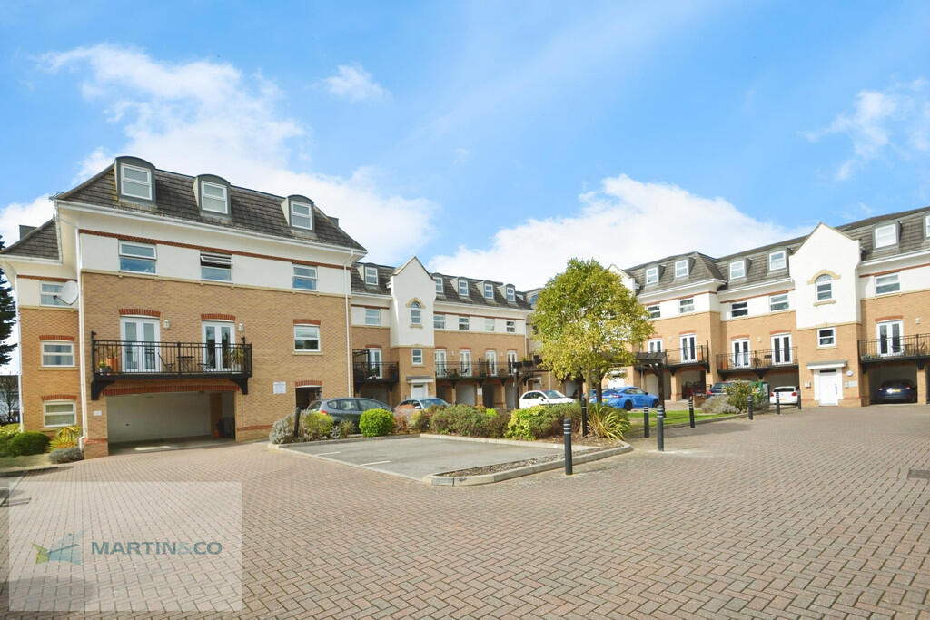 Main image of property: Hipley Street