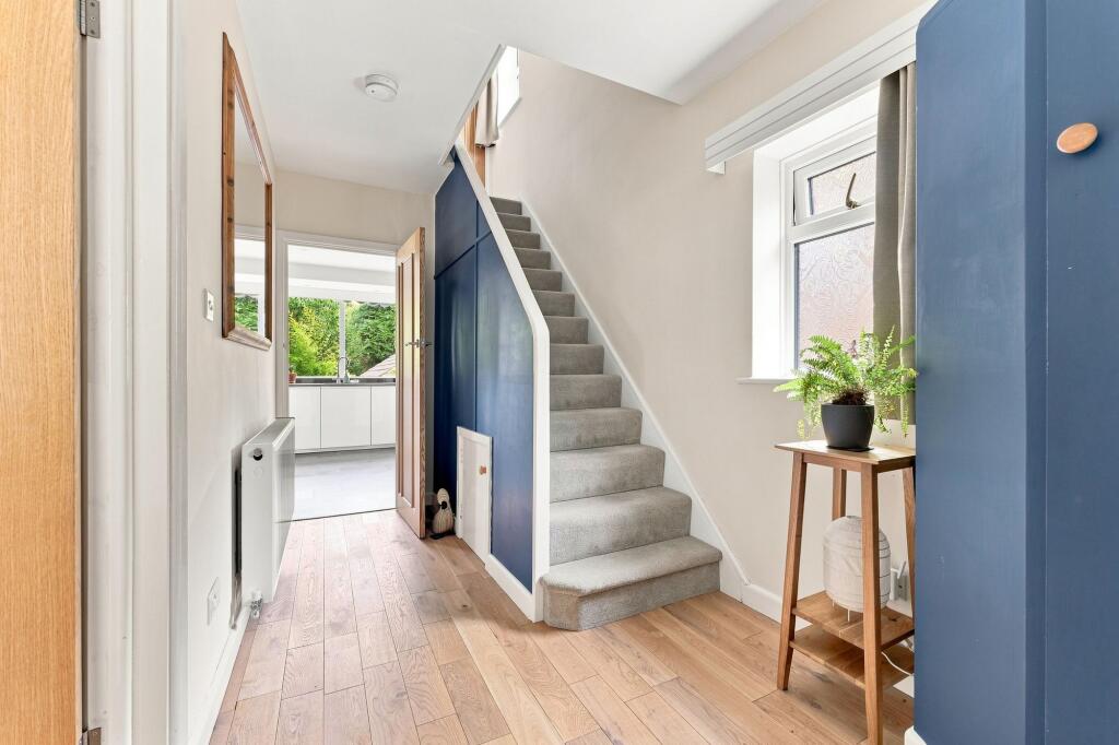 House in Sheffield, South Yorkshire - More