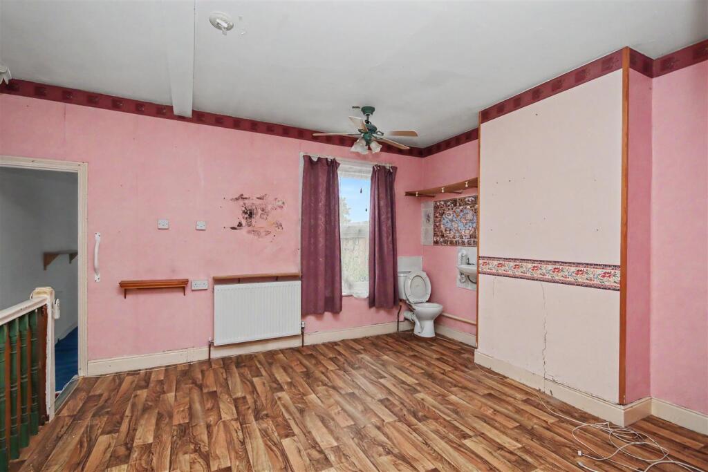 House in Northampton - More