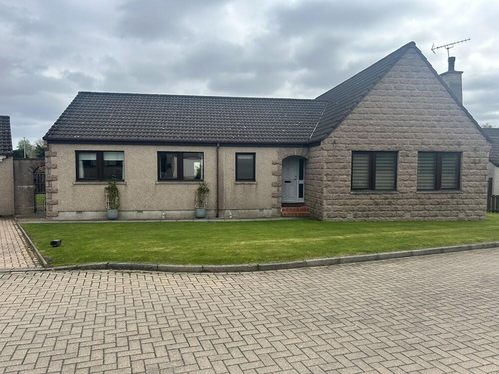 Main image of property: 8 Coull Gdns, Kingswells, AB15 8TQ