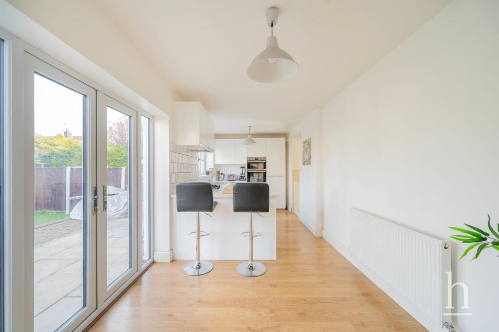 Martlesham Crescent, Greasby, CH49 - View 5