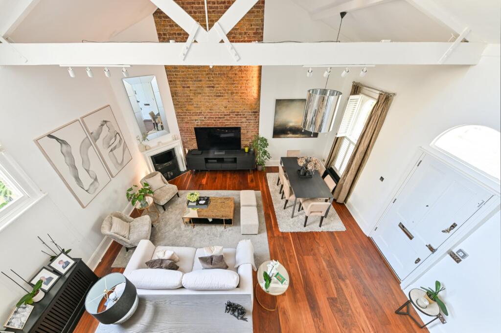 Main image of property: Oakfield Street, Chelsea, London