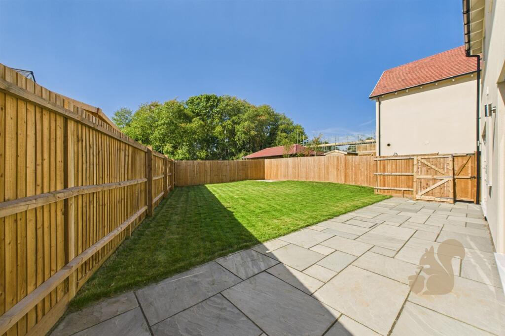 House in Sudbury, Great Cornard - View 2
