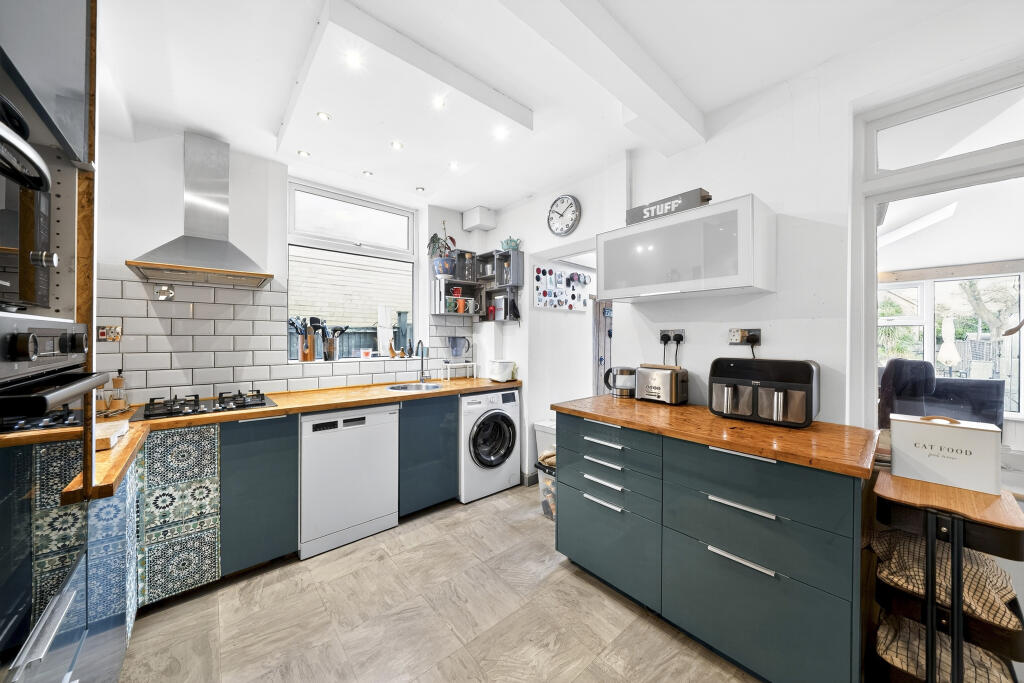 Main image of property: Dedworth Road, Windsor, SL4