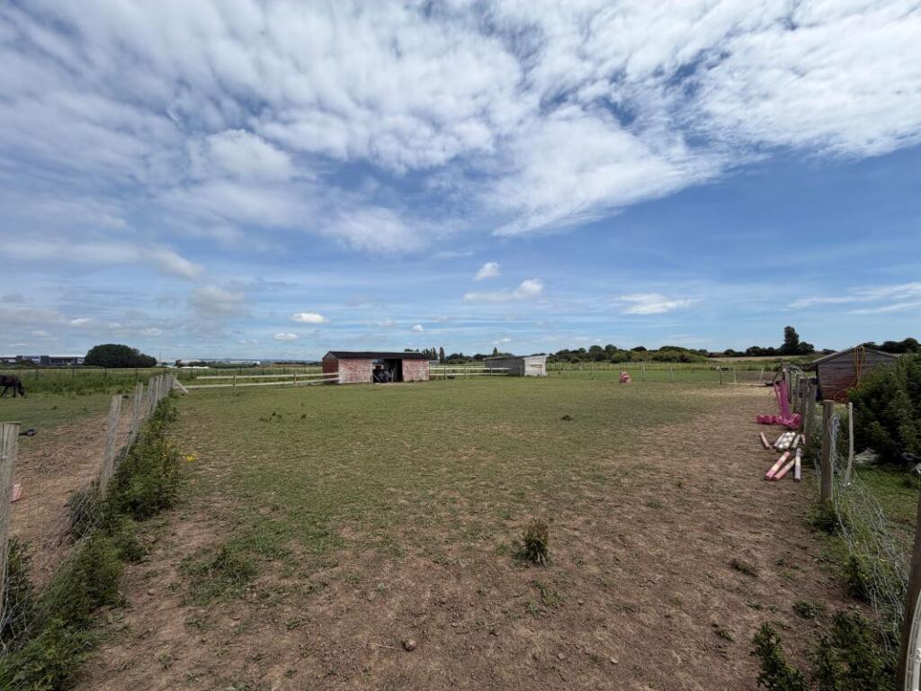 Plot 3 - The Paddocks at Brooks Lane, Bognor Regis, West Sussex, PO22 8DN - View 6