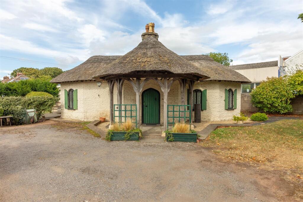House in Bristol, Downend, Downend and Bromley Heath