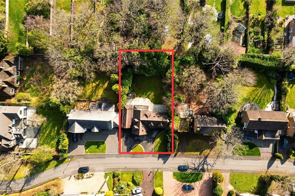 Main image of property: Birch Tree Grove, Solihull, B91