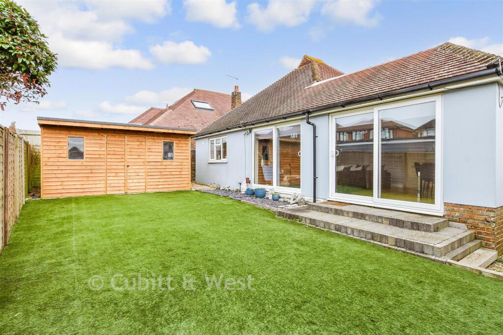3-bed detached on Baywood Gardens, Woodingdean, Brighton, East Sussex, £475,000