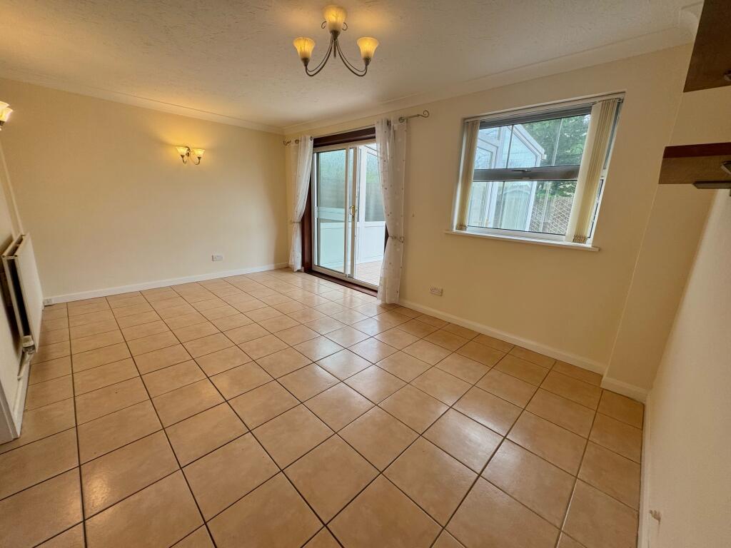 House in Southampton - View 4