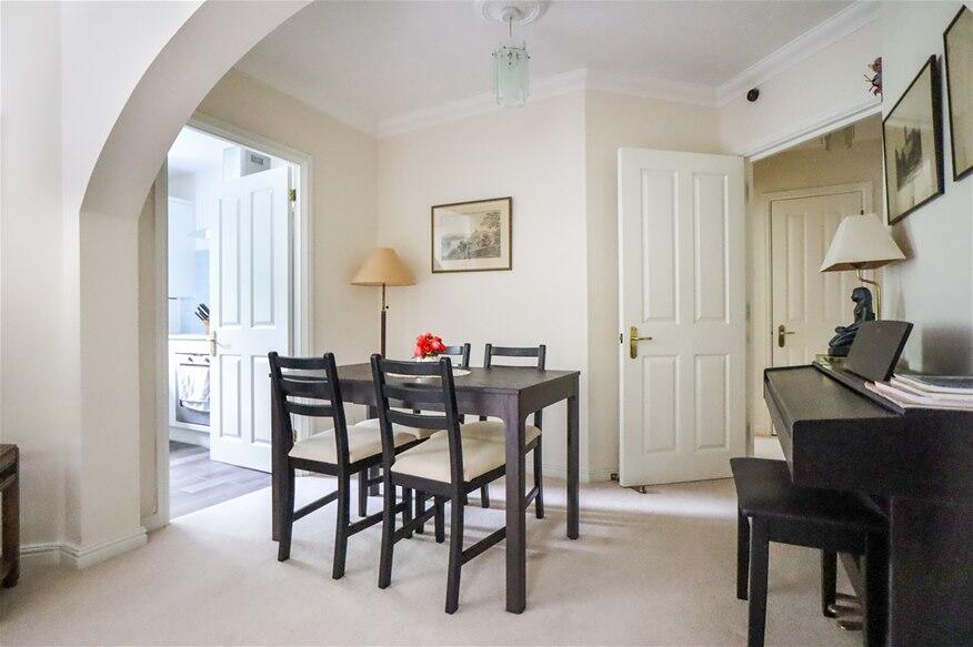 Additional image 3 of Sun Lane, Harpenden, AL5