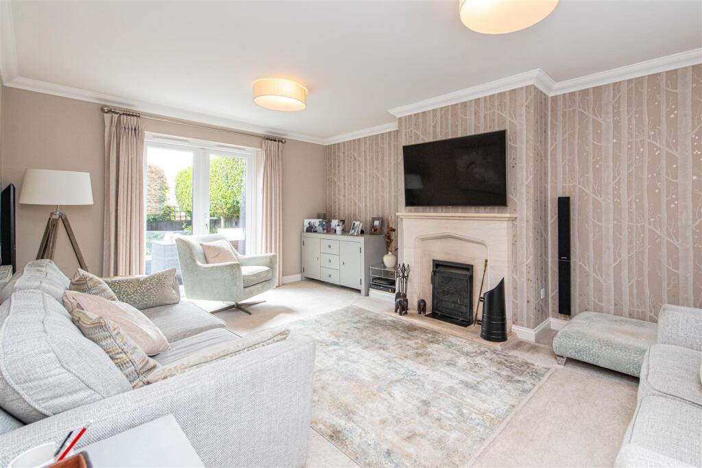 House in Northampton - View 3