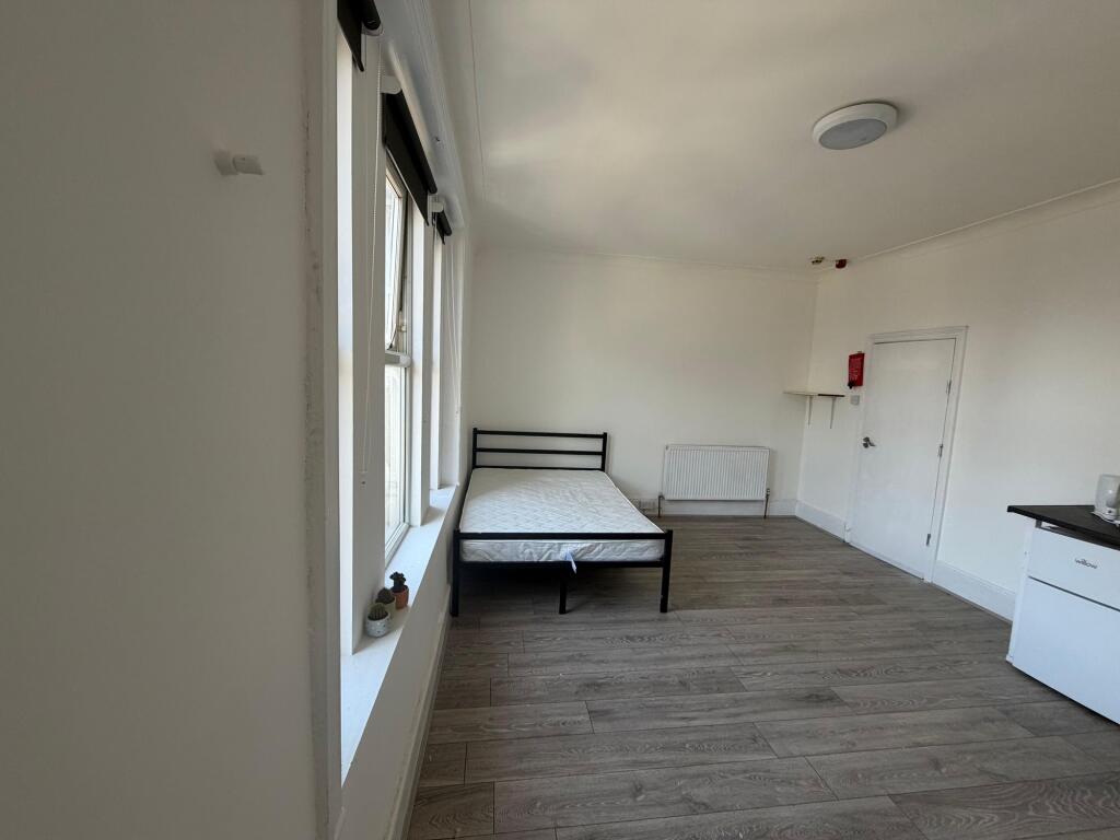 Main image of property: Friern Barnet Road, London N11