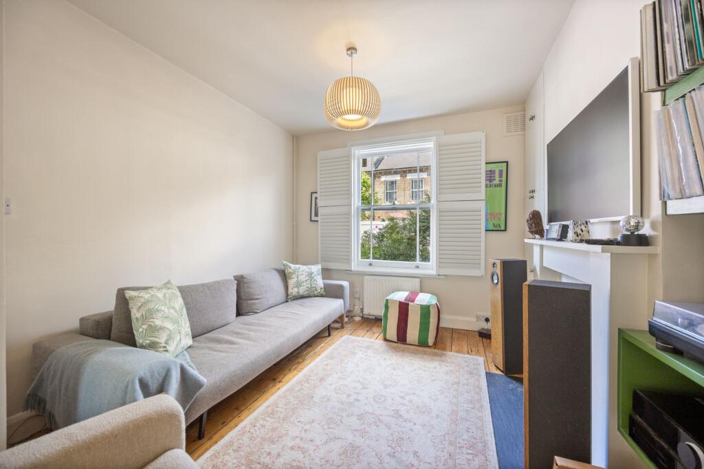 House in London - View 5