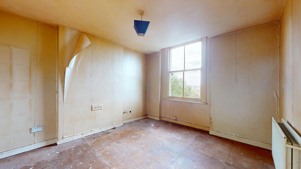 Apartment in London - More