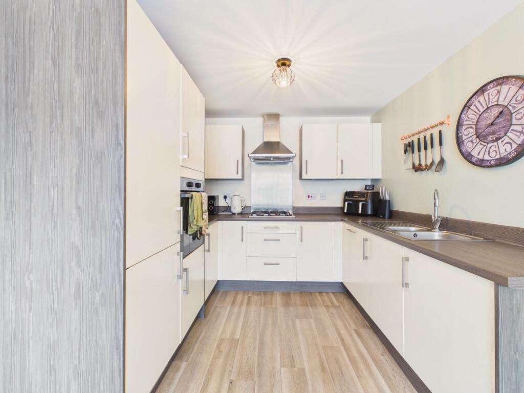 House in Hull, Kingston upon Hull - View 2