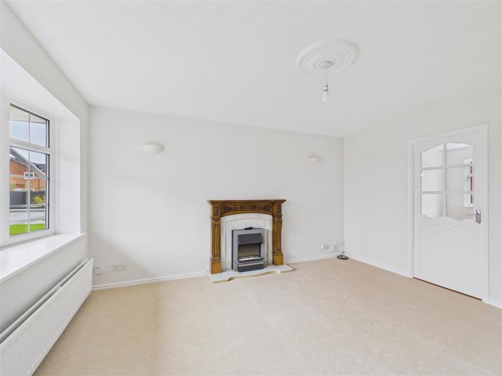 Scugdale Close, Yarm photo 2