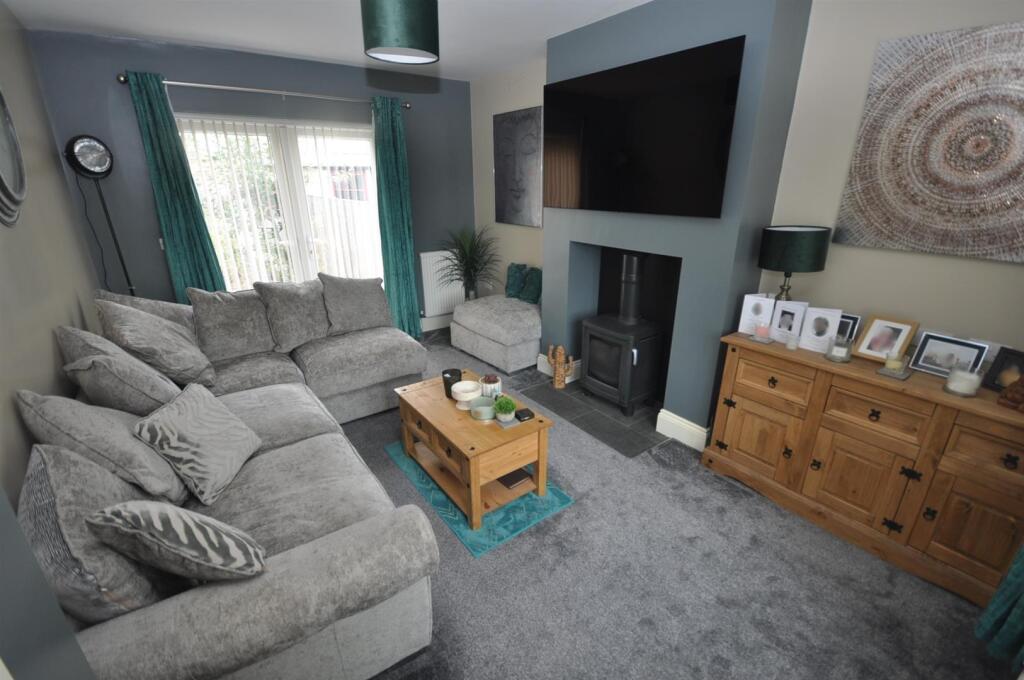 House in Doncaster - View 2
