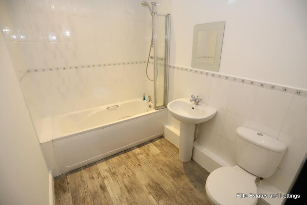 Apartment in Durham - More
