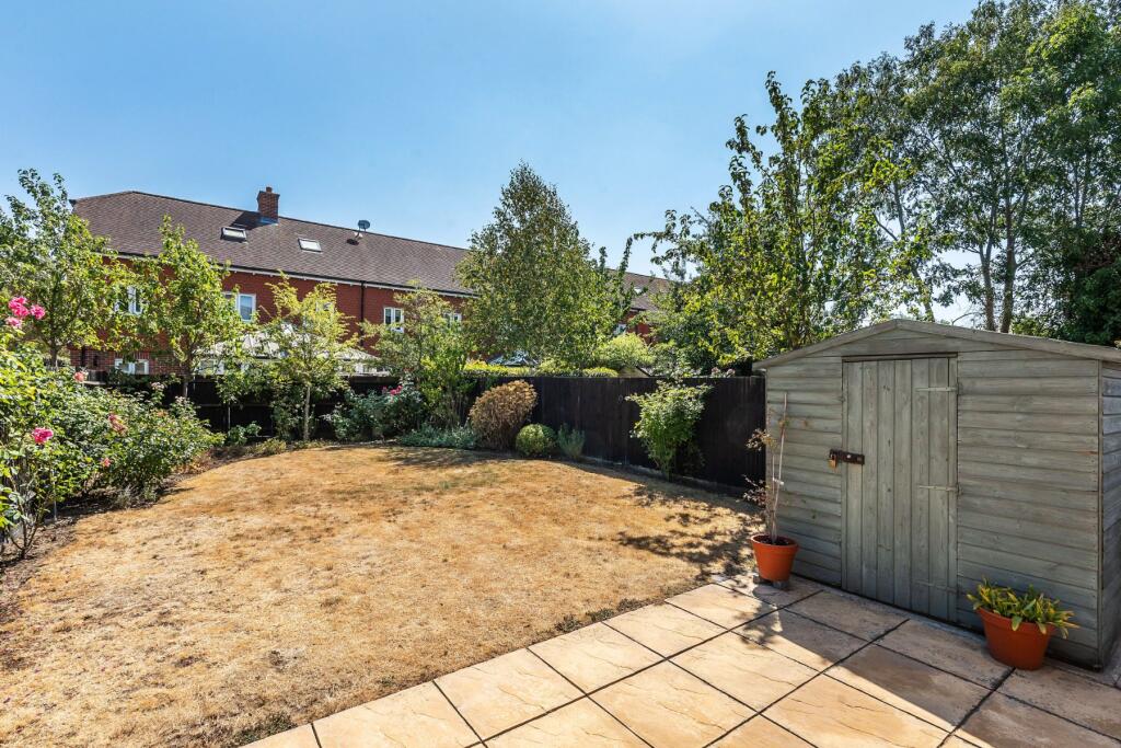 House in Guildford, Surrey - View 4