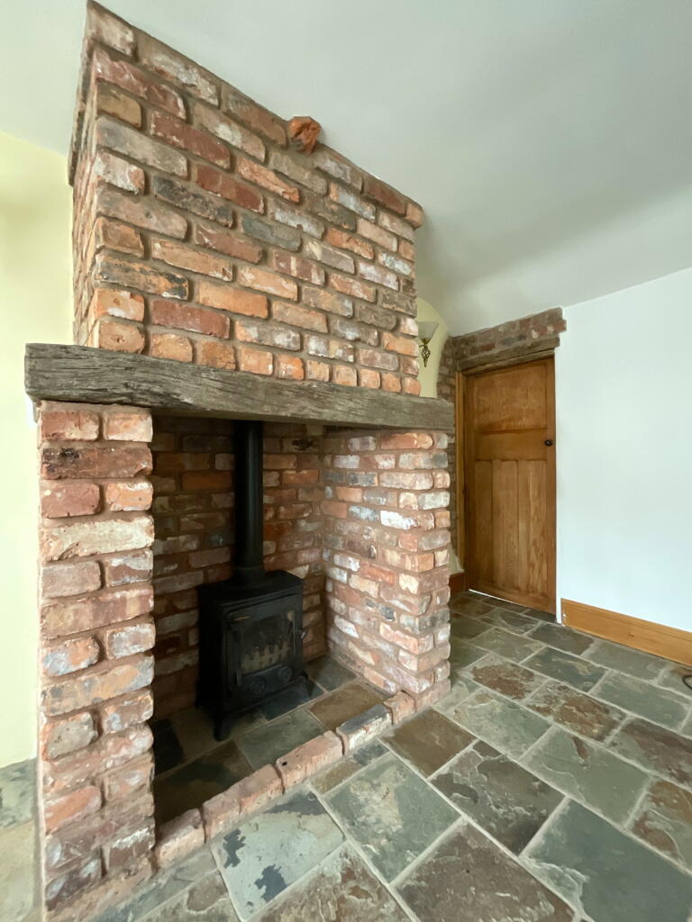 House in Preston - View 4