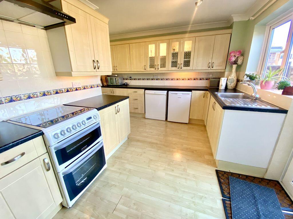 House in Fareham, Hampshire - More