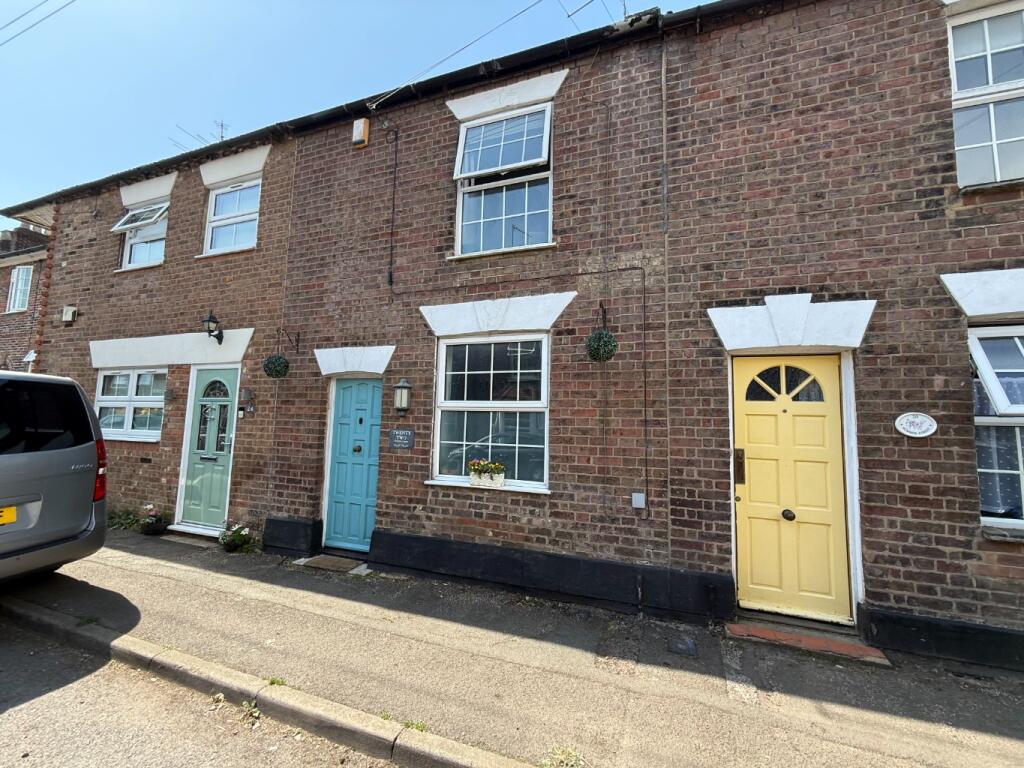 Main image of property: Summer Street, Slip End