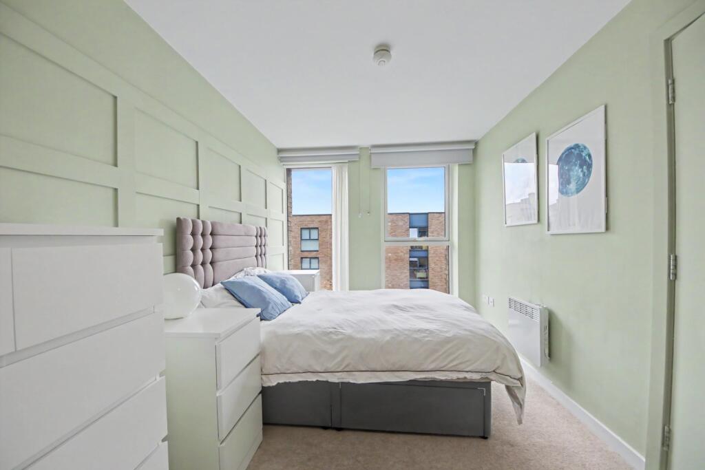 Apartment in Manchester - More